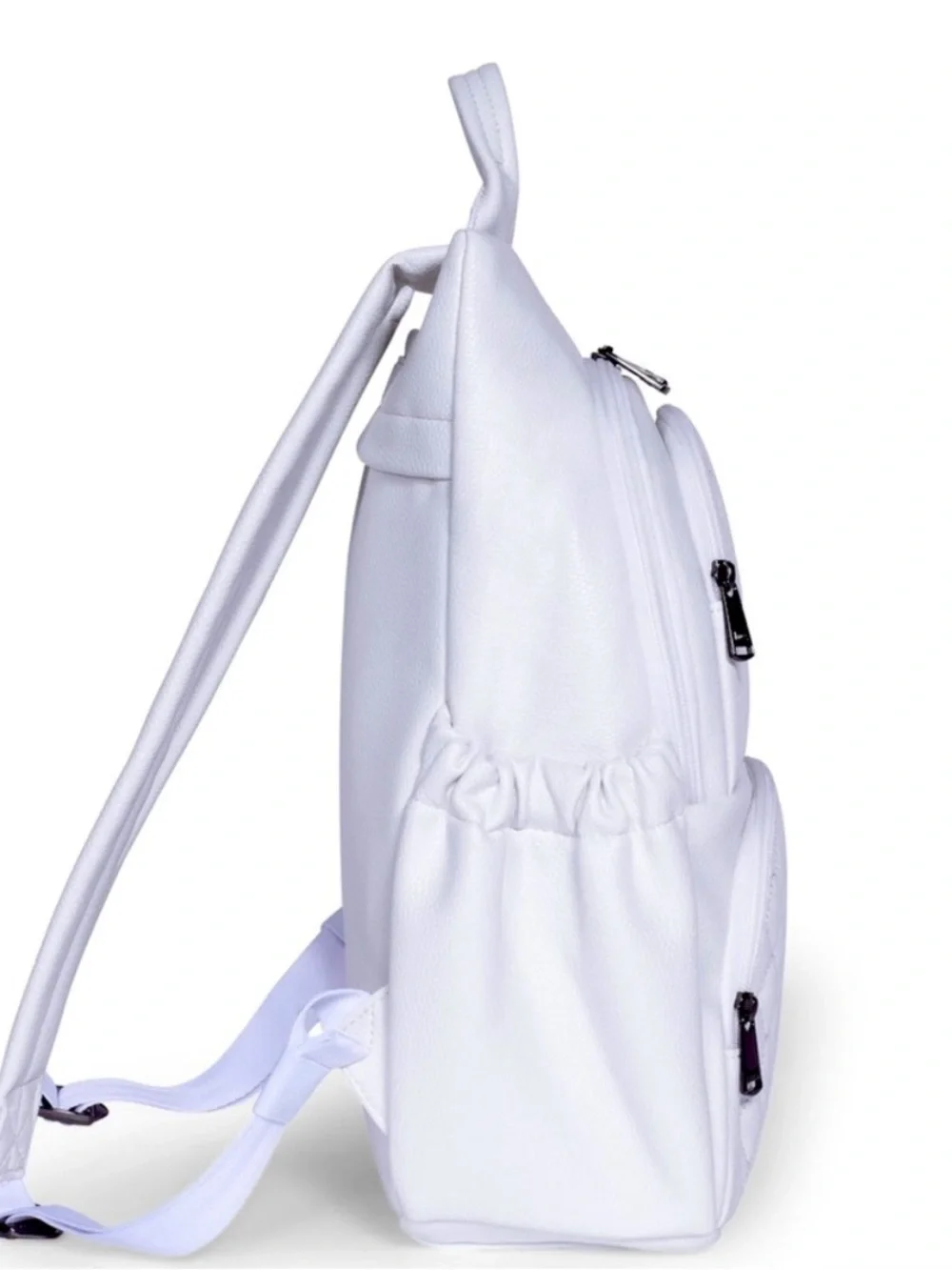 lug hatchback white